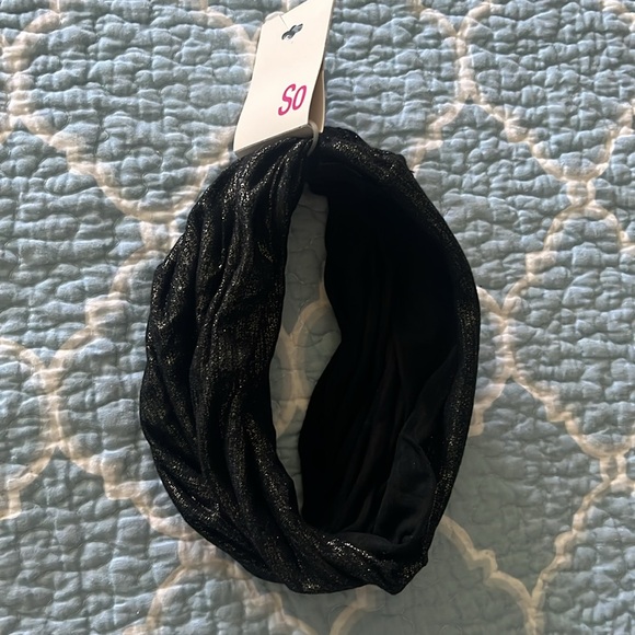 SO Girls Black Shimmer Wide Headband/Wrap - Picture 3 of 10